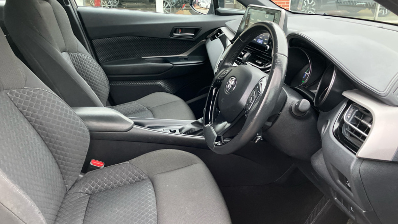 Toyota C-HR 1.8 Hybrid Icon 5dr CVT Hybrid Hatchback